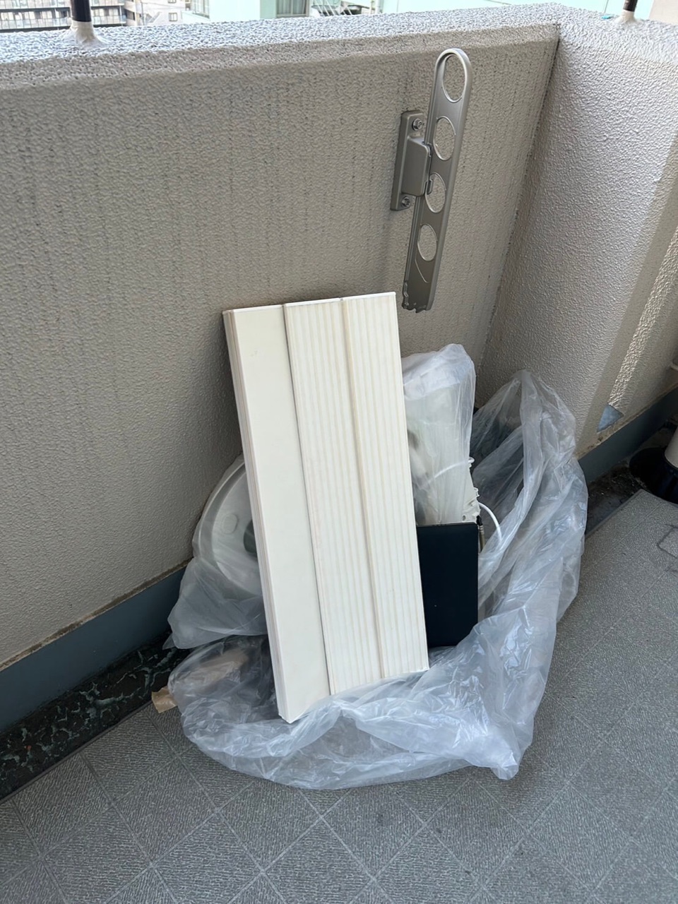 吹田市で不用品回収！大きな家具から家電まで丁寧に対応 作業前
