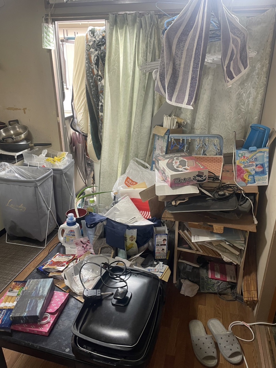 枚方市で不用品の回収と引っ越しにお伺いしました。 作業前